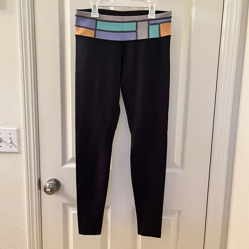 Lululemon Wunder Under Reversible Black Quilt Spring Leggings Full Length Size 8